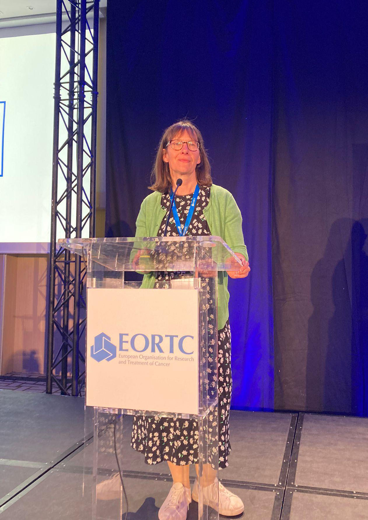 Researcher Sally Wheelwright presenting at the EORTC in Barcelona